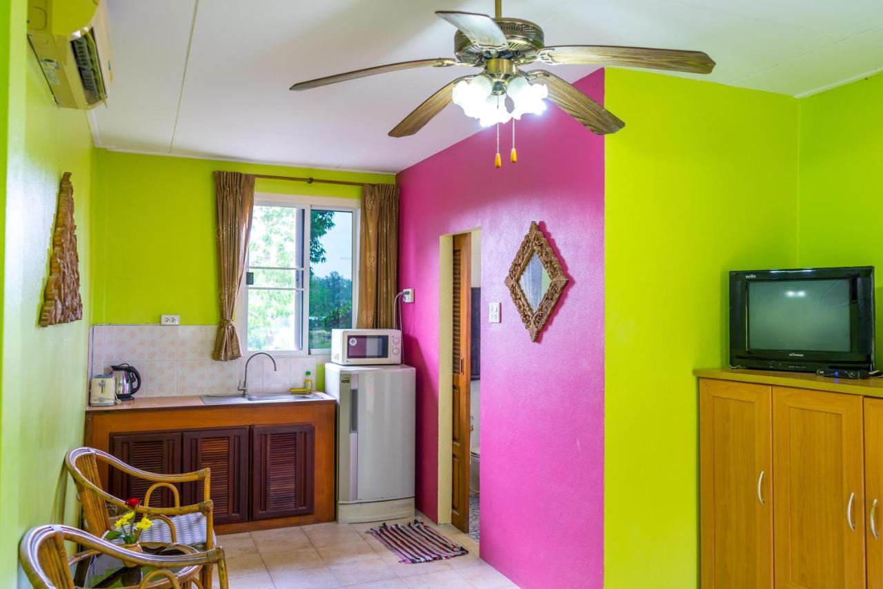 Chez Charly Bungalow Nai Yang Beach Dış mekan fotoğraf